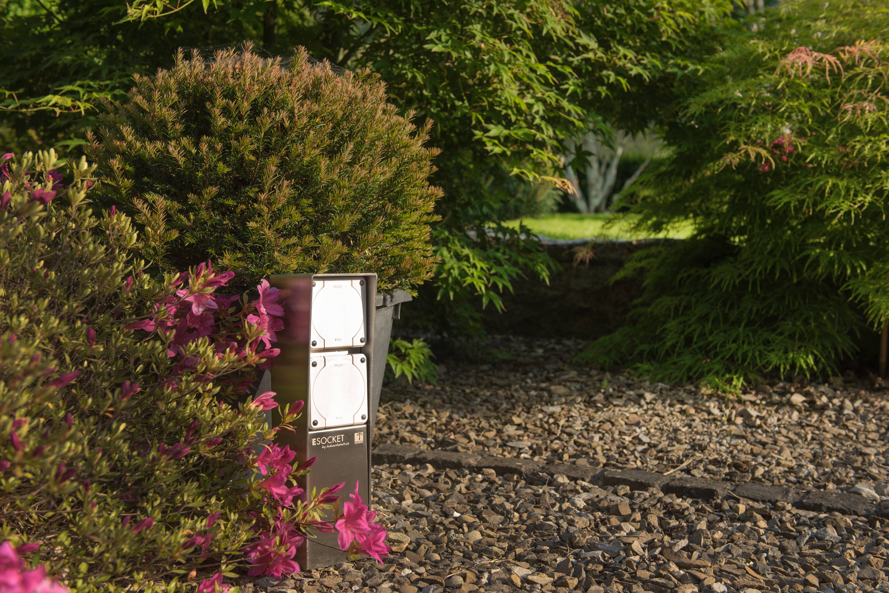 Steckdosensäulen ESOCKET 350, Energeisäule Feller NEVO NAP IP54